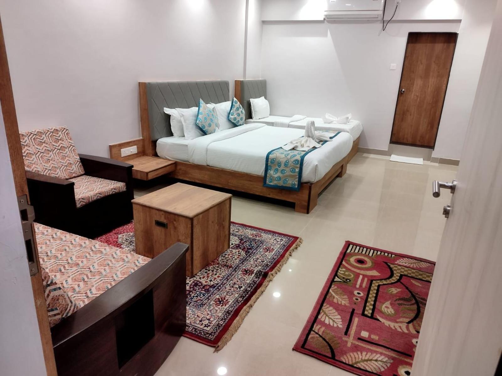 Boshan Hotels Mapusa Zimmer foto