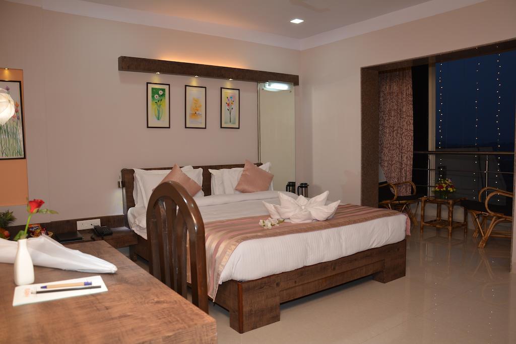 Boshan Hotels Mapusa Zimmer foto