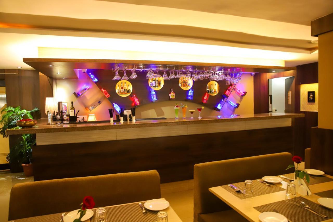Boshan Hotels Mapusa Exterior foto